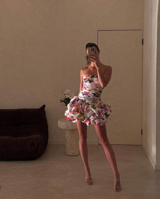 Violette Bubble Hem Mini (collage floral)- Aje