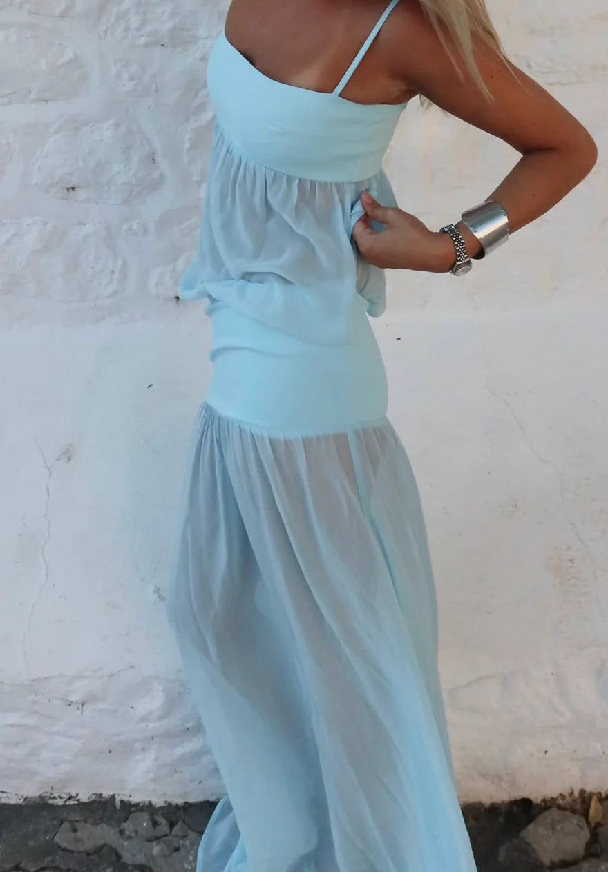 *Romeo Gown- Ance Gria